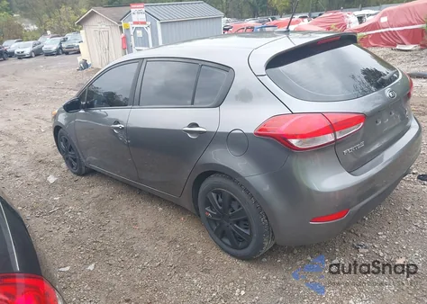 2016 Kia Forte Lx из США, поврежденный, VIN KNAFK5A86G5636583